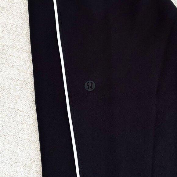 lululemon Black On the Right Track Pant size 2 - Picture 12 of 14